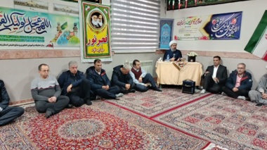 مراسم جشن اعیاد شعبانیه و ایام الله دهه فجر درمرکزتحقیقات وآموزش کشاورزی زنجان