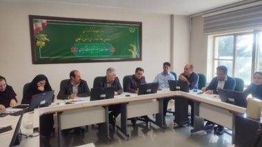 حضور پژوهشگران بخش زراعی، باغی و کنترل و ثبت و گواهی بذر مرکز تحقیقات زنجان در جلسه کمیته فنی بذر استان